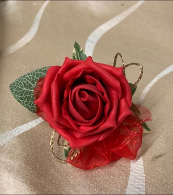 Romantic Red Rose Wristlet