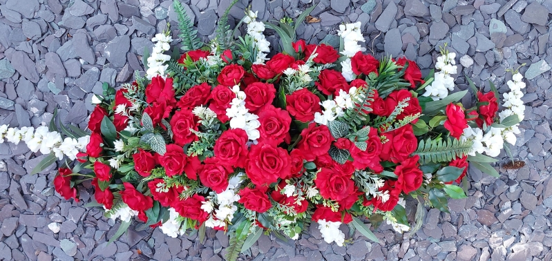 Red rose & Wysteria 4 ft Coffin Spray